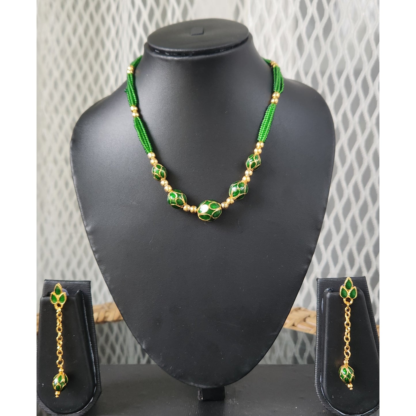 Green Assamese Choker Necklace