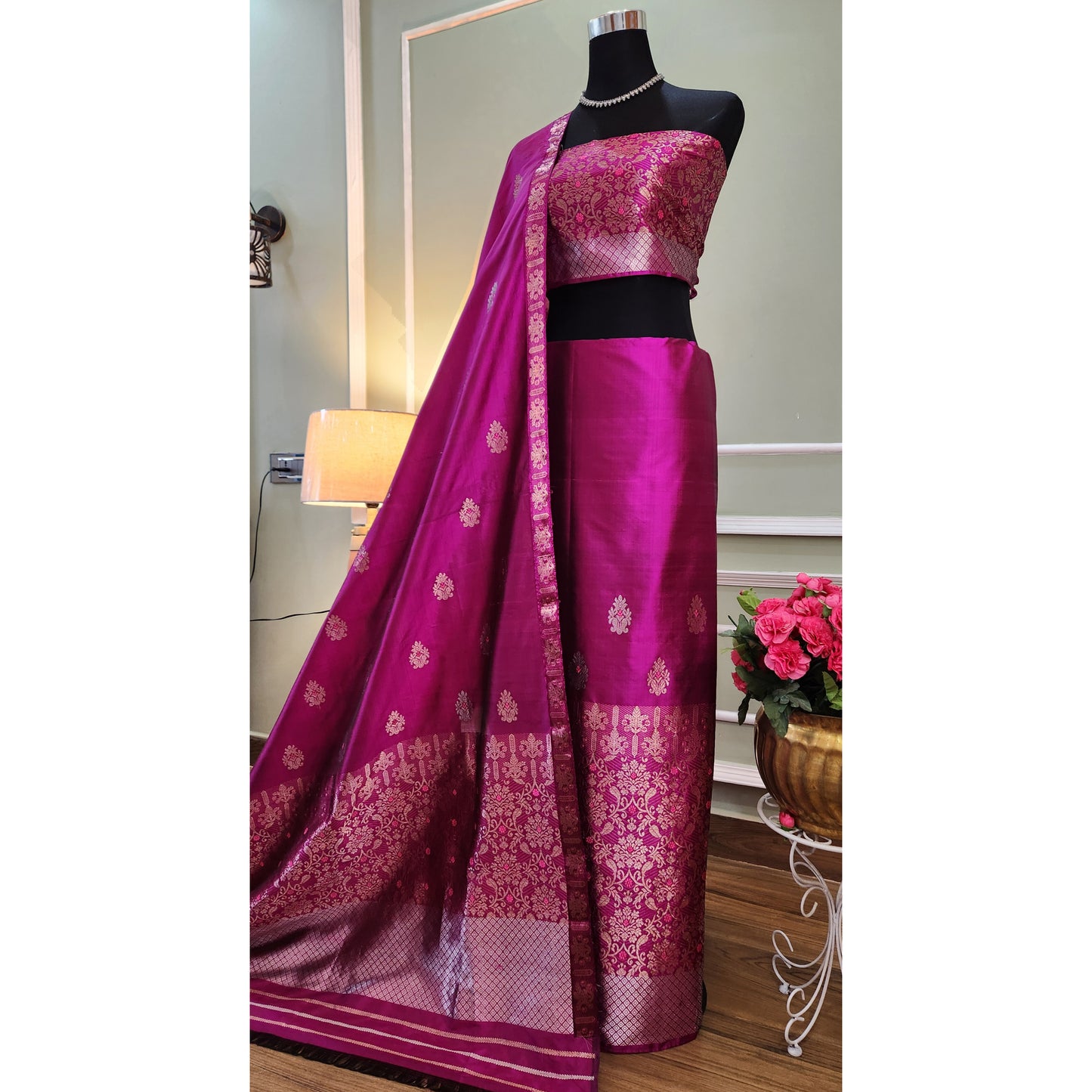 Magenta Pure Mulberry Silk Mekhela Chador