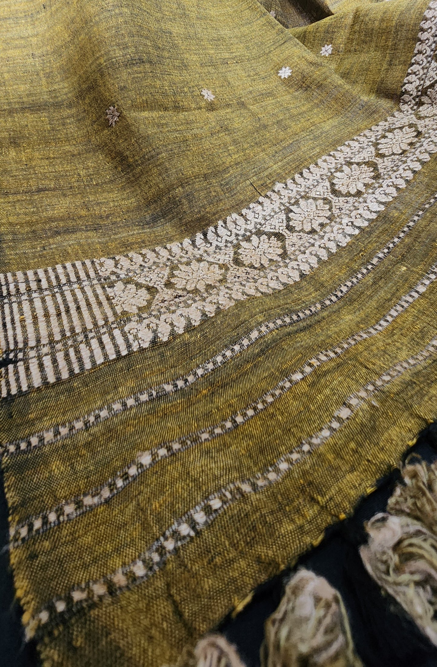 The Golden Eri Shawl