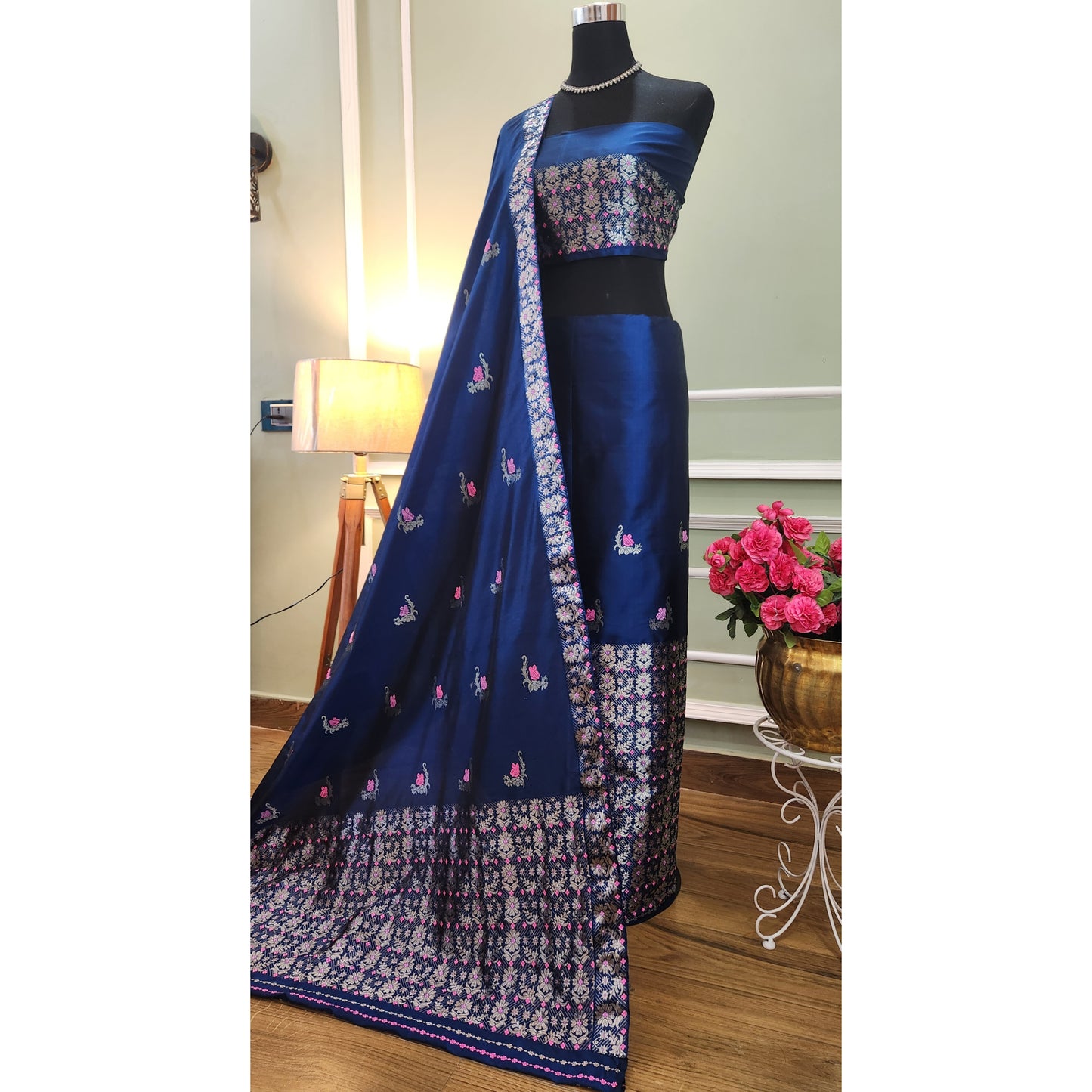 Royal Blue Pure Mulberry Silk (Paat) Mekhela Chador