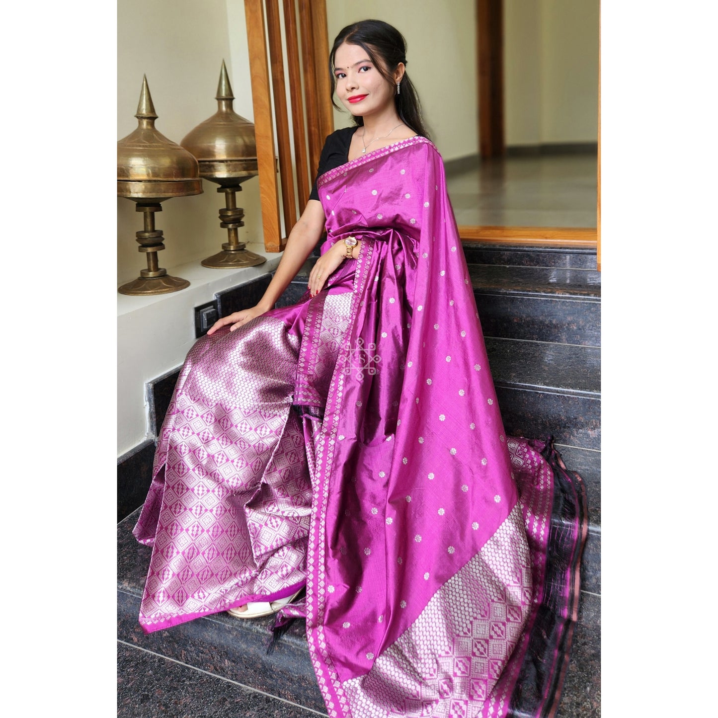 Magenta-Pink Pure Mulberry Silk Mekhela Chador