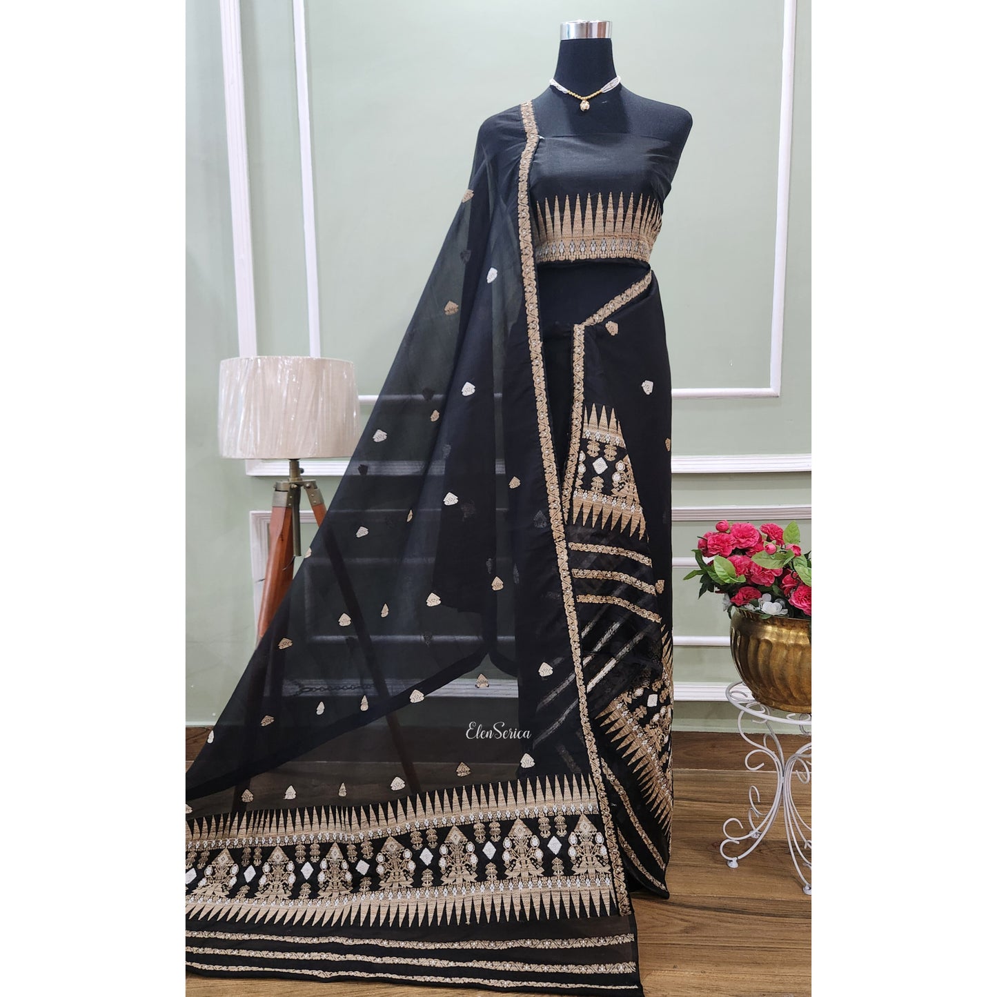 Black-Ghisa Pure Mulberry Silk Mekhela Chador