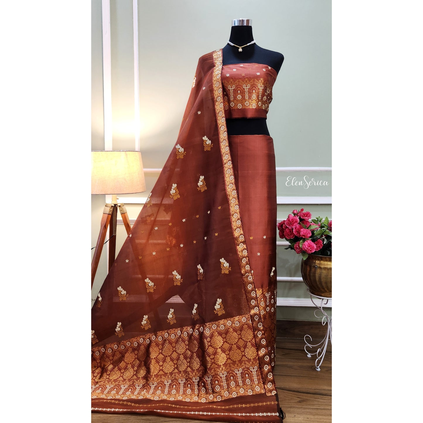 Copper Brown Mulberry Silk (Paat-Kesapaat) Mekhela Chador