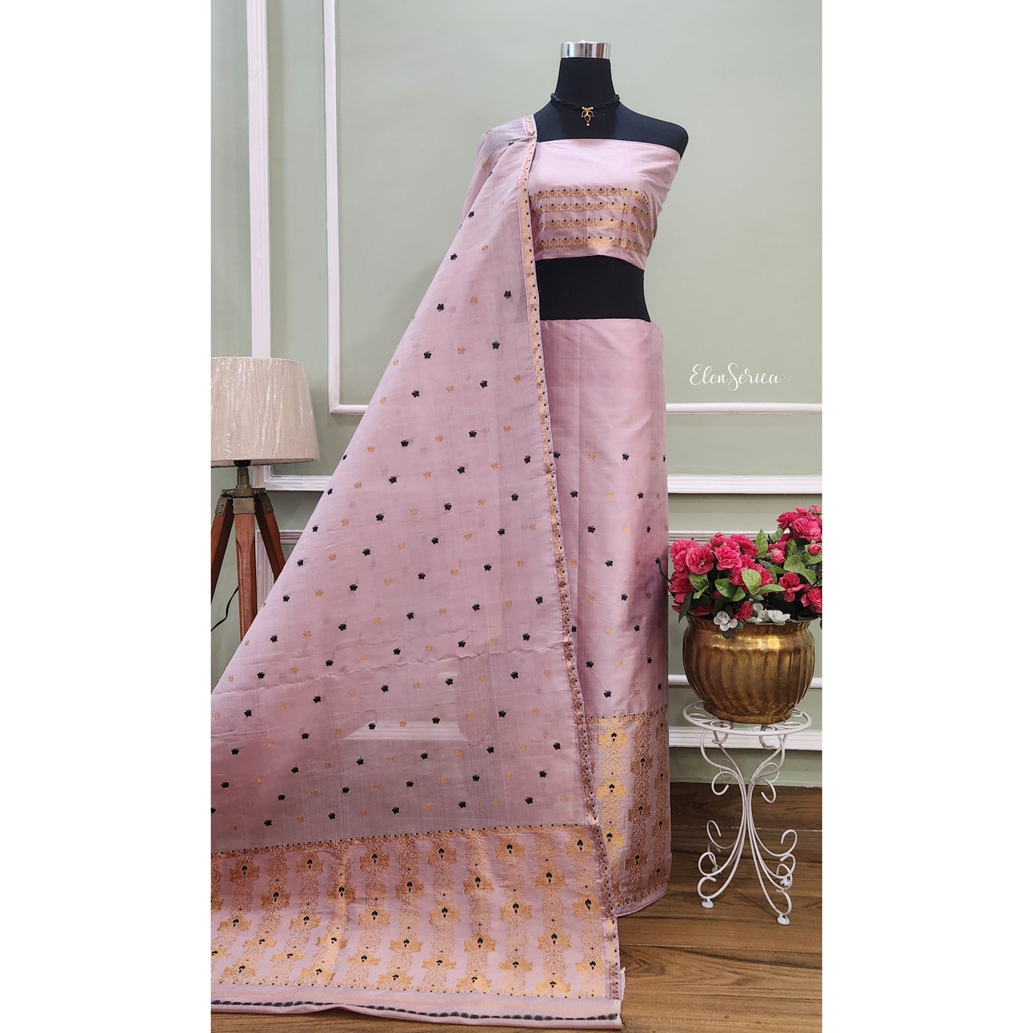 Mauve Pink Mulberry Silk (Paat-Kesapaat) Mekhela Chador
