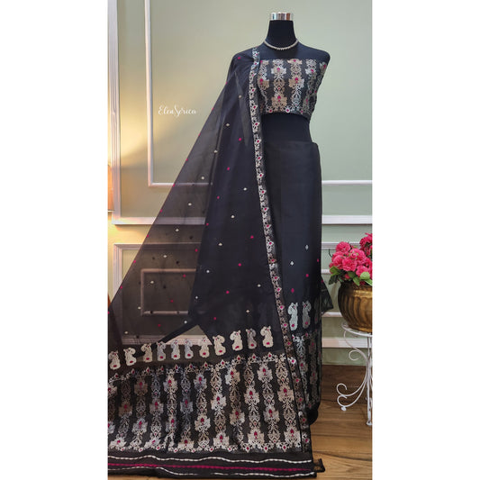 Black Silver Mulberry Silk (Paat-Kesapaat) Mekhela Chador