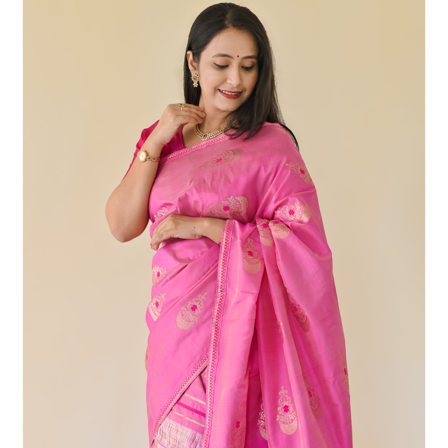 The Gulabi Rani Mekhela Chador