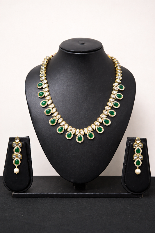 The Emerald Noor Set